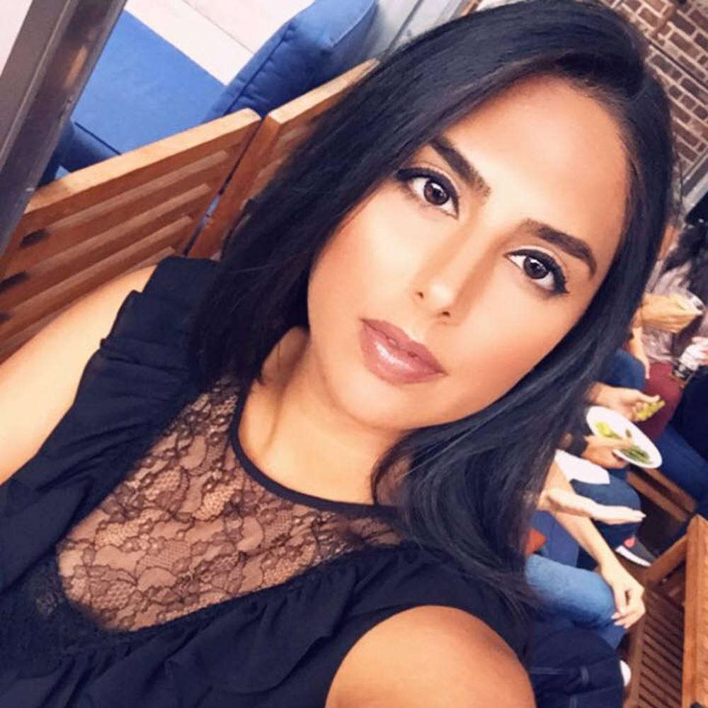Meet your Posher, Fatima
